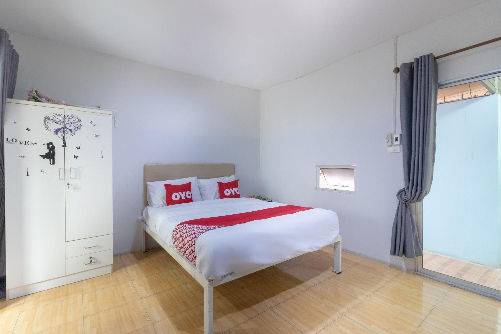 מלון בנגקוק Oyo 644 Pong Pai House מראה חיצוני תמונה