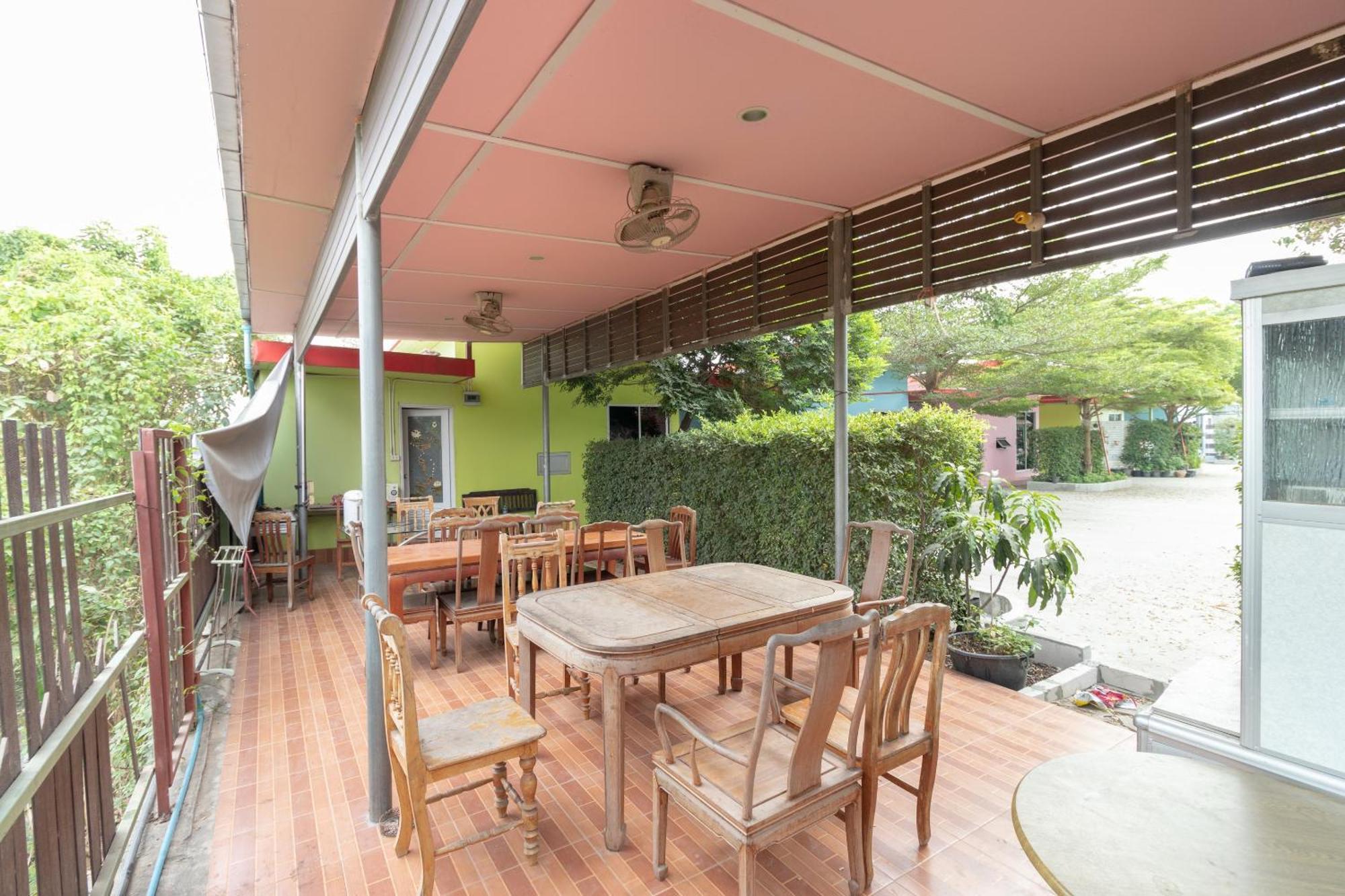 מלון בנגקוק Oyo 644 Pong Pai House מראה חיצוני תמונה