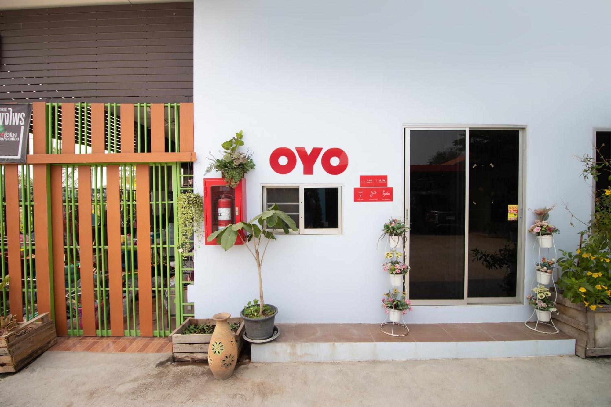 מלון בנגקוק Oyo 644 Pong Pai House מראה חיצוני תמונה