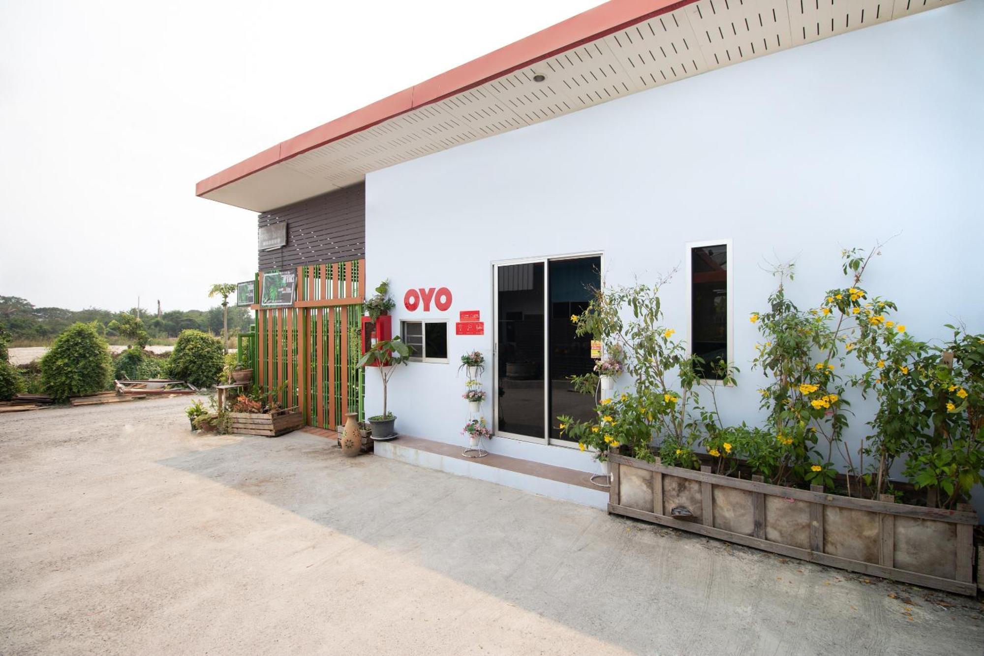 מלון בנגקוק Oyo 644 Pong Pai House מראה חיצוני תמונה
