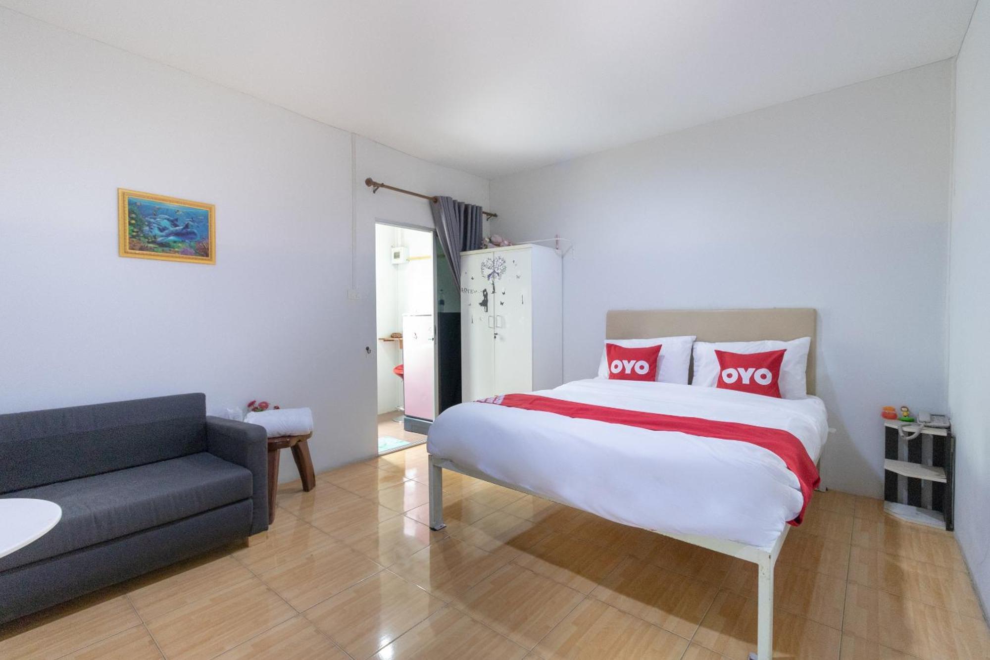 מלון בנגקוק Oyo 644 Pong Pai House מראה חיצוני תמונה