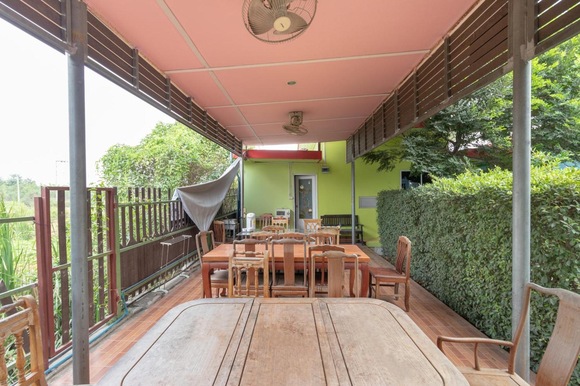מלון בנגקוק Oyo 644 Pong Pai House מראה חיצוני תמונה